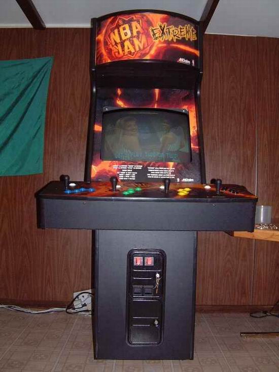tv plug in arcade games